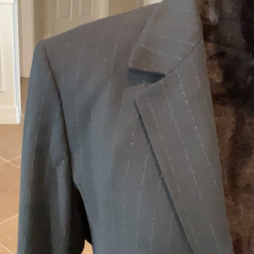 MAXMARA black pinstripe two button front blazer, size 8